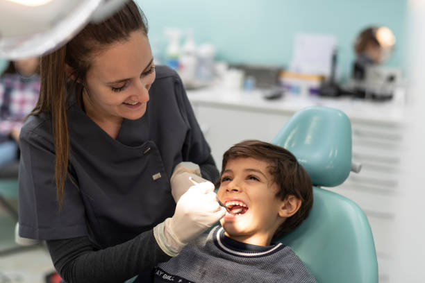 Best Dentist Open Late Near Me  in Pine Prairie, LA
